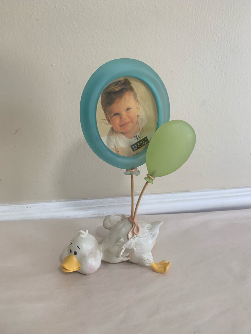Burnes 5x9 Duck Figurine Picture Frame Balloons Baby Kids Decor